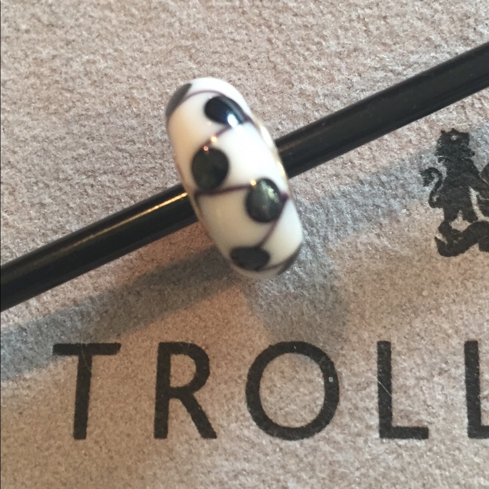 Trollbeads Unique glass bead with universal core